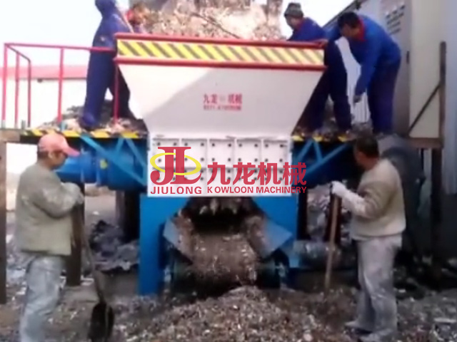 遼寧阜新垃圾撕碎現(xiàn)場
