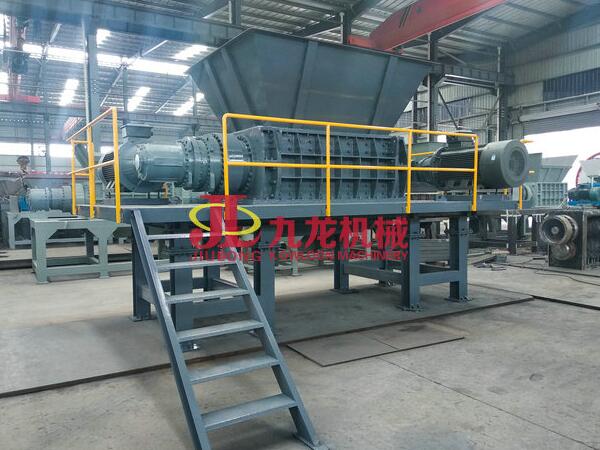 廢鋼破碎機(jī)